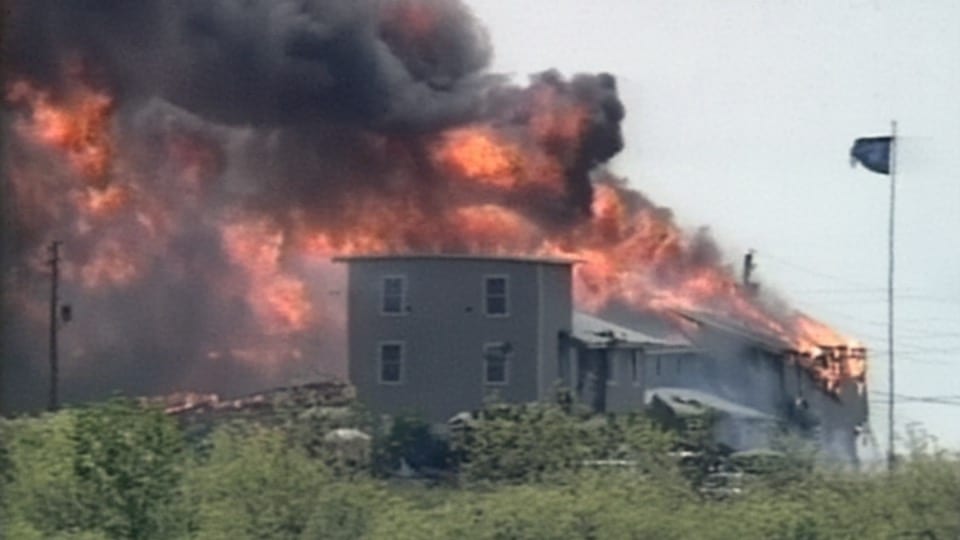 Waco Texas siege and Fire 1993